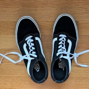 Vans Classic Black and White Low-Tops